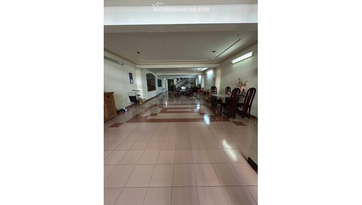 Đi bộ ra biển 3 phút – nhà trung tâm hiếm ngang 7m CHỈ 30 tỷ sở hữu nhà 5 tầng khai thác dòng tiền ngay trung tâm